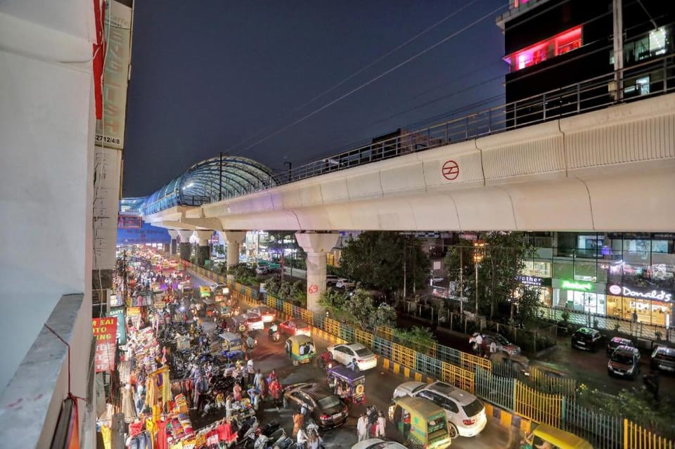 Hotel O Crown Hotel in Noida