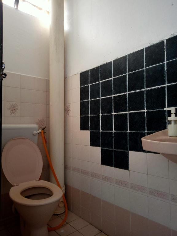 Homestay Idaman (Penang) with 3 Room Not Sharing Apartment in Penang