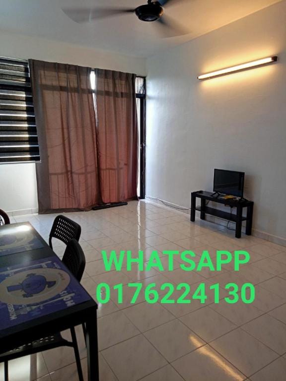 Homestay Idaman (Penang) with 3 Room Not Sharing Apartment in Penang