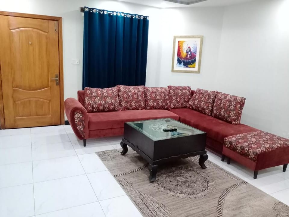 GREENLEAF SUITES Apartment in Islamabad