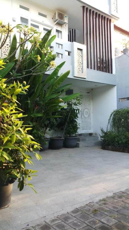 Apartment 2BR with Rooftop - Rice Paddies View Apartment in Denpasar