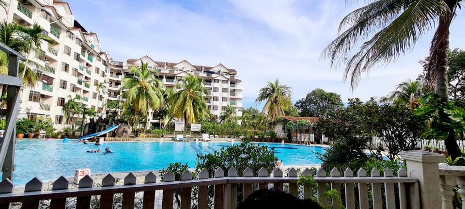 Perfect beach getaway for honeymooners or Families Apartment in Port Dickson