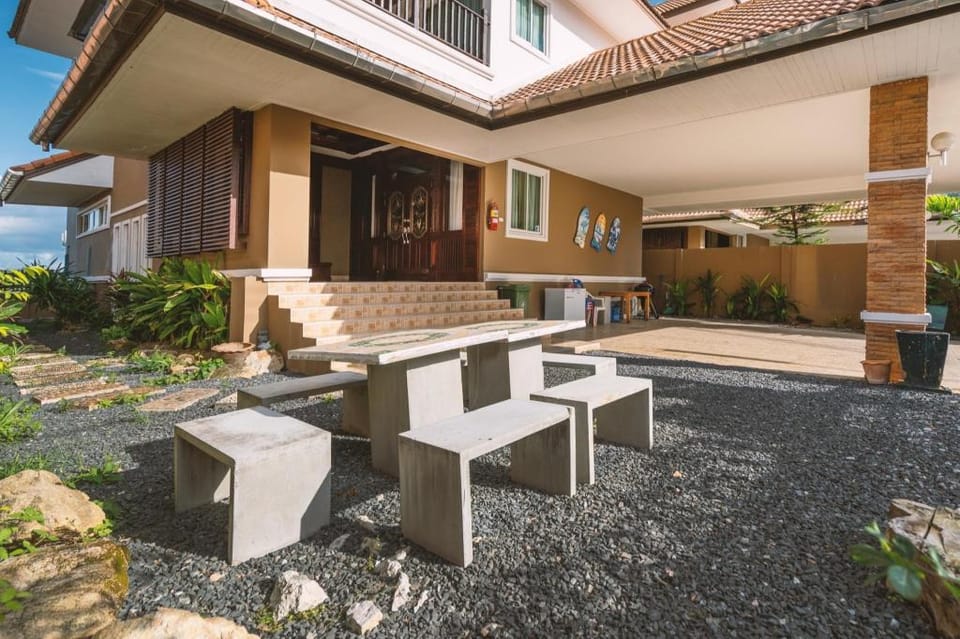 Angel 4BR Pool Villa Phuket + Free Airport Pickup Villa in Phuket