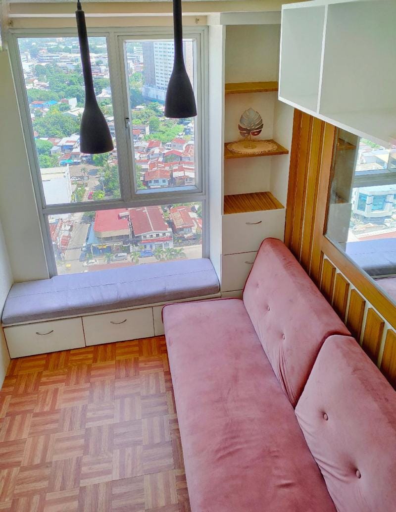 Topaz 1BDR Suite Orochi StaycationPH|Centrio Tower Apartment in Cagayan de Oro