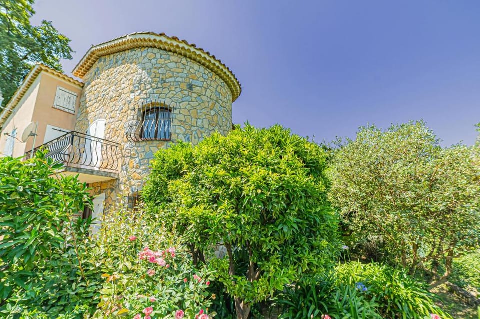 Listed Accomodation 4 At 300m river 800m village and 30mn Nice Cannes Antibes Vacation rental in French Riviera