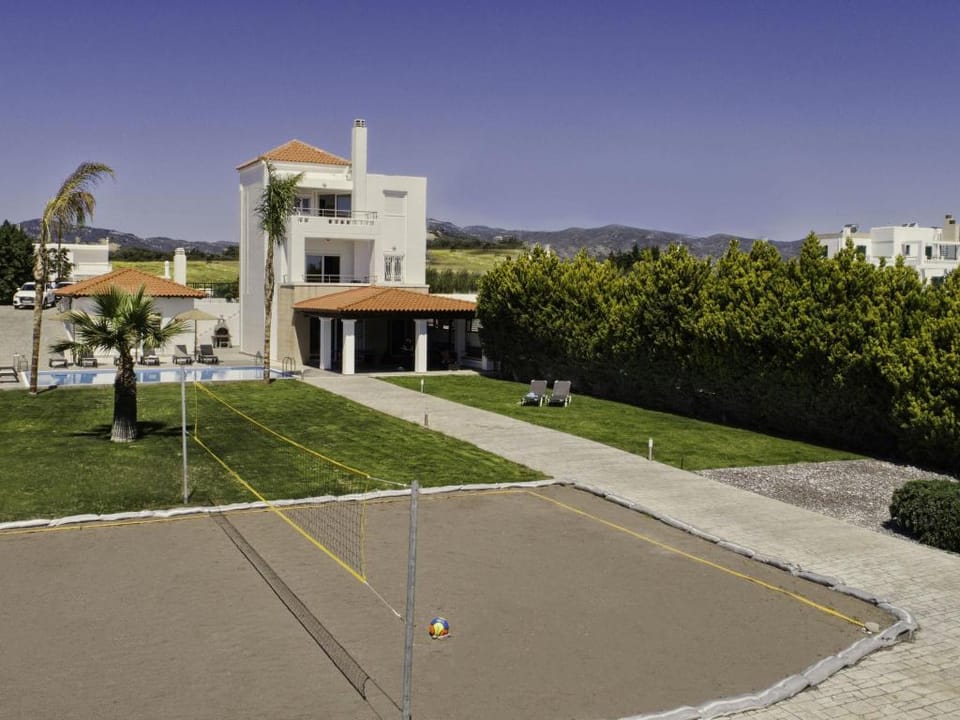 Villa on Island with Private Pool, Garde, Terrace, Parking Villa in Rhodes, Greece