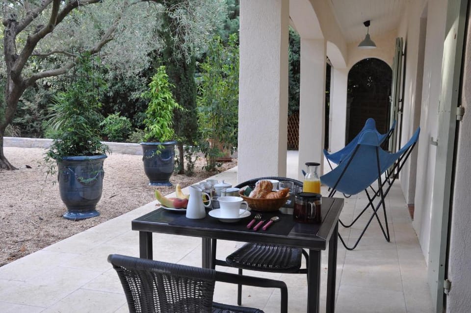 Chambres d'hôtes sous l'olivier Bed and Breakfast in Montpellier