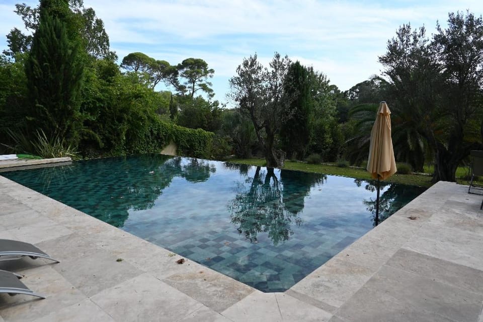 Chambres d'hôtes sous l'olivier Bed and Breakfast in Montpellier