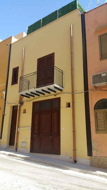 Appartamento Rose Casa vacanze del golfo 2 Apartment in Castellammare del Golfo