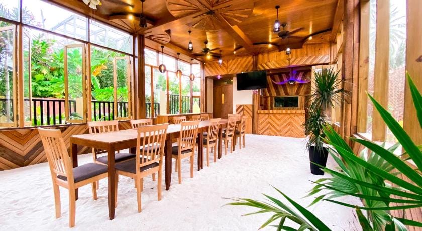 Manta Dhangethi Bed and Breakfast in Maldives