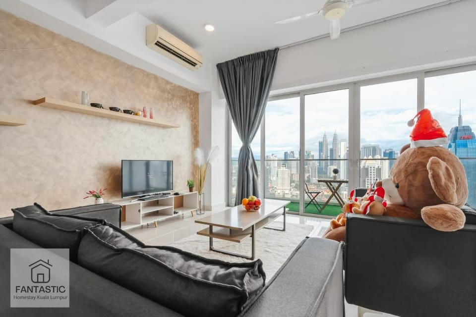 Regalia Residence @ KLCC View Sky Pool by KC Apartment in Federal Territory of Kuala Lumpur