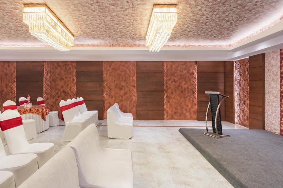 Hotel Elora, Lucknow Hotel in Lucknow