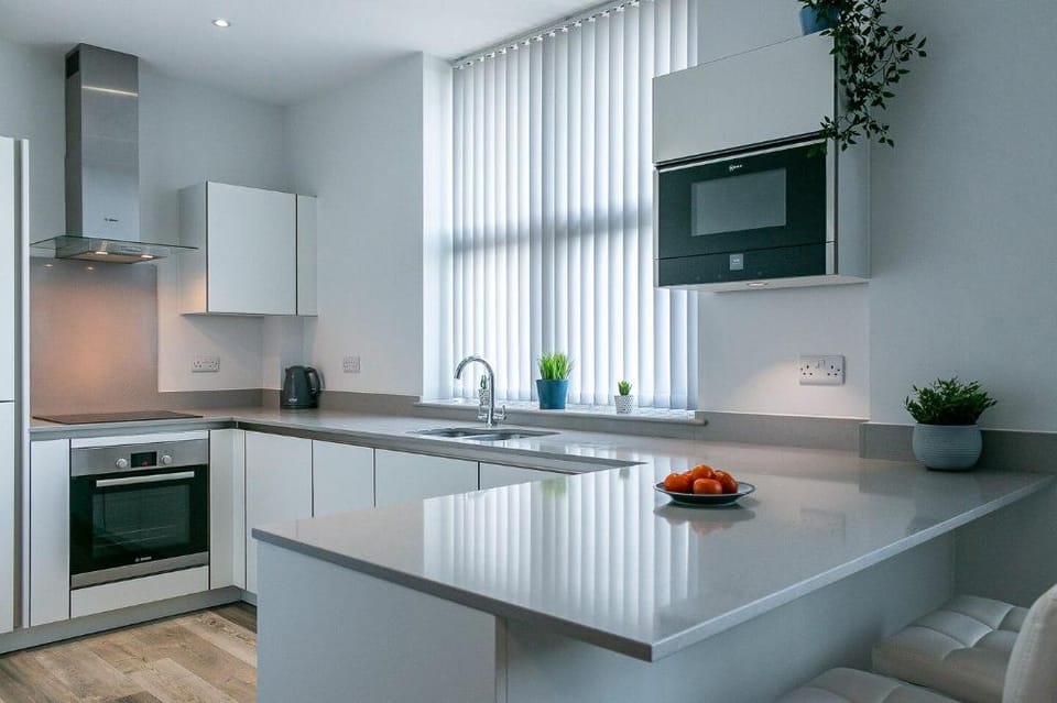 Executive Apartment Close to Train Station. Apartment in Hatfield