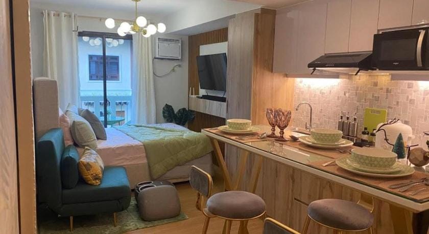 Summer10th Pinesuites Scandi Minimalist Deluxe Apartment in Tagaytay