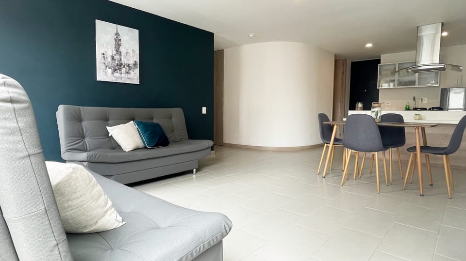 Amplio y moderno apartamento ubicación premium Apartment in Medellin