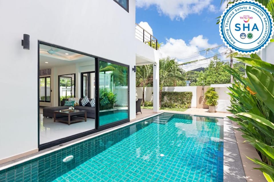 Beautiful 3BR Pool Villa White Pool Villa in Kamala