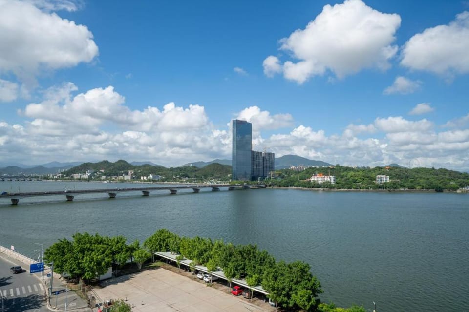Floral Hotel Chaozhou Ancient City Peninsula Inn Hotel in Fujian
