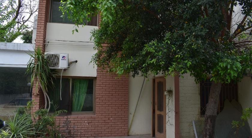 Tulip guesthouse Hotel in Islamabad