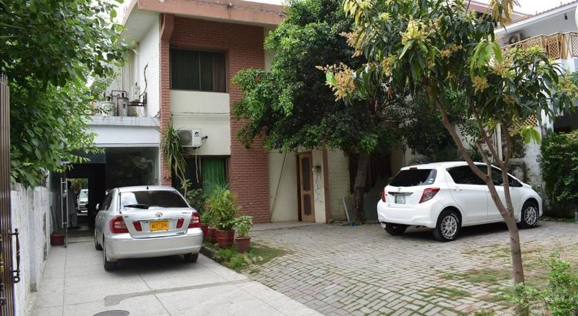 Tulip guesthouse Hotel in Islamabad