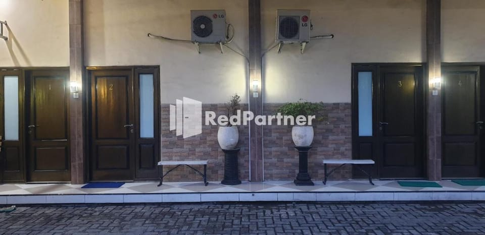 Homestay MM Syariah RedPartner Hotel in East Java