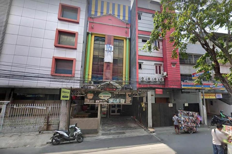 Big Apple Bed and Breakfast Hotel in Jakarta
