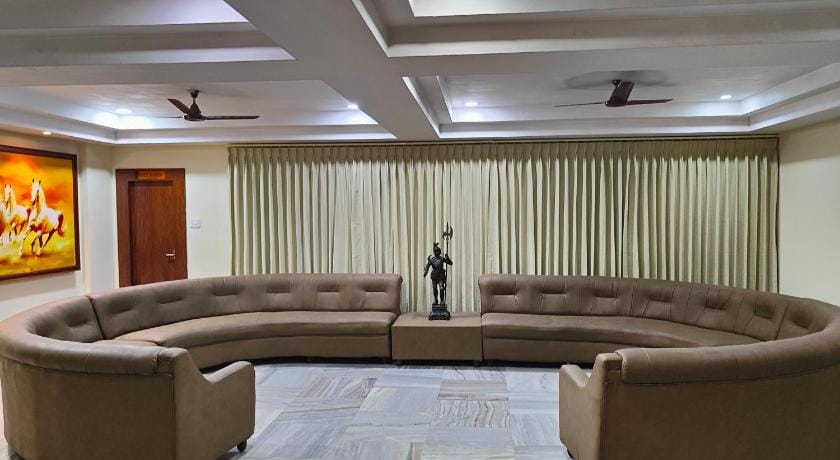 Hotel Geetha International Hotel in Tamil Nadu