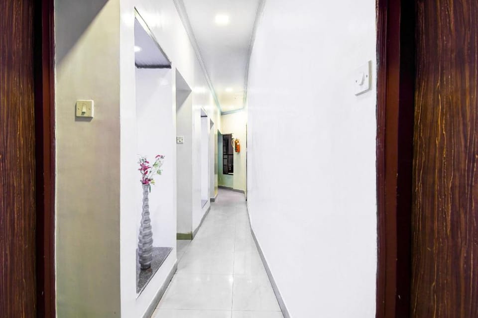 Super Collection O Karaya Road Formerly Hotel New Diamond Hotel in Kolkata