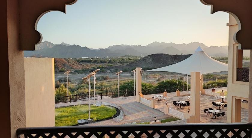 Hatta Guest House Hotel in Sharjah