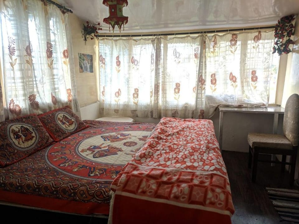 Prashant Homestay Nainital Apartment in Uttarakhand