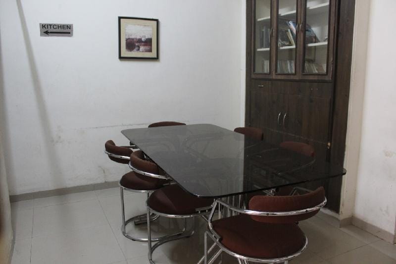 Tulips Bungalow - A Serene Sprawling a/c bungalow Villa in Vadodara