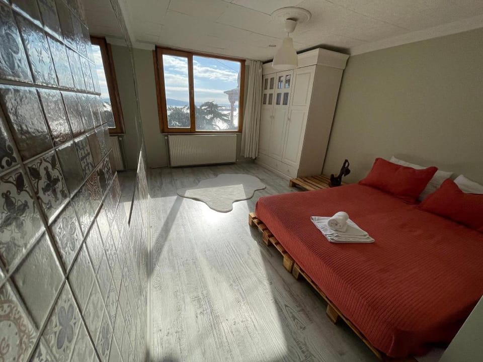 Rooftop with stunning Bosphorus view Vacation rental in Istanbul