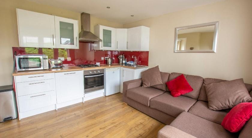 Helena Cottage Vacation rental in Scotland