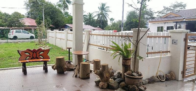 HOMESTAY DE'69 (HIGHWAY JITRA- B.KAYU HTM)  Vacation rental in Kedah