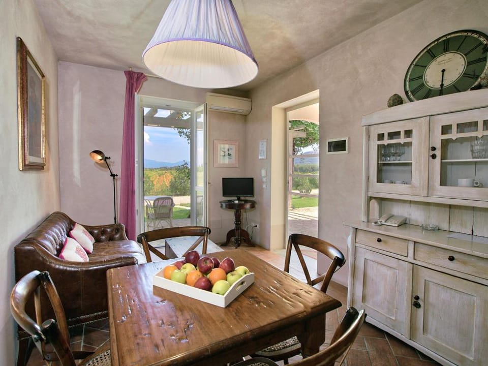 Nice home in Toscana w/  Vacation rental in Tuscany