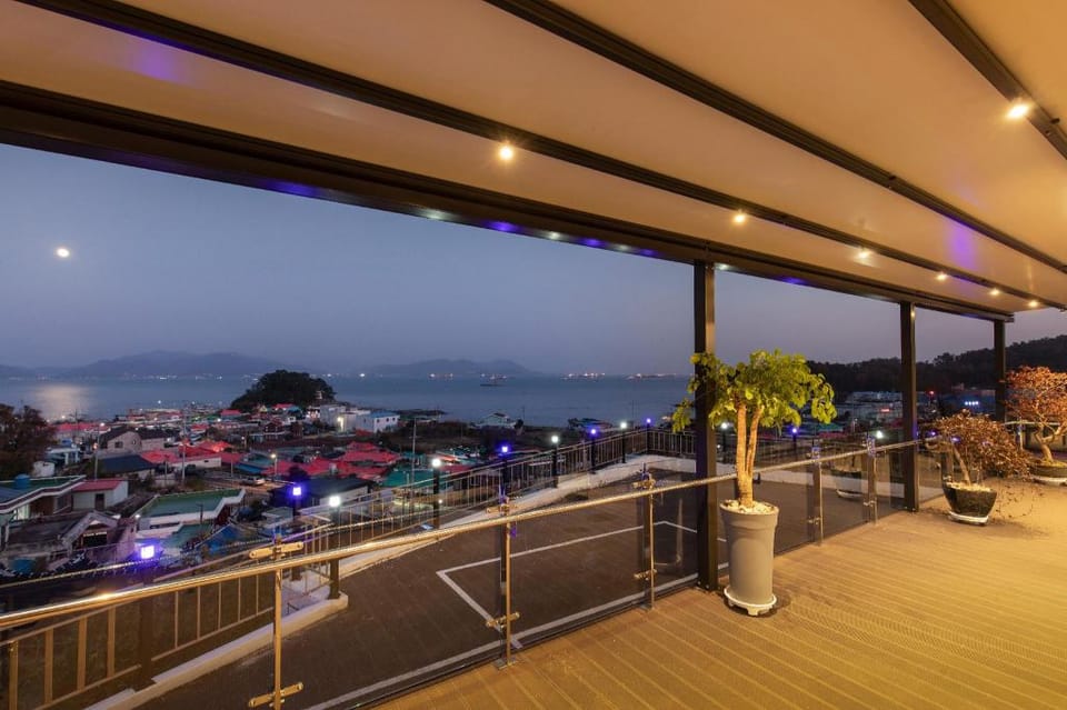 Yeosu Palette Pension Bed and Breakfast in South Korea