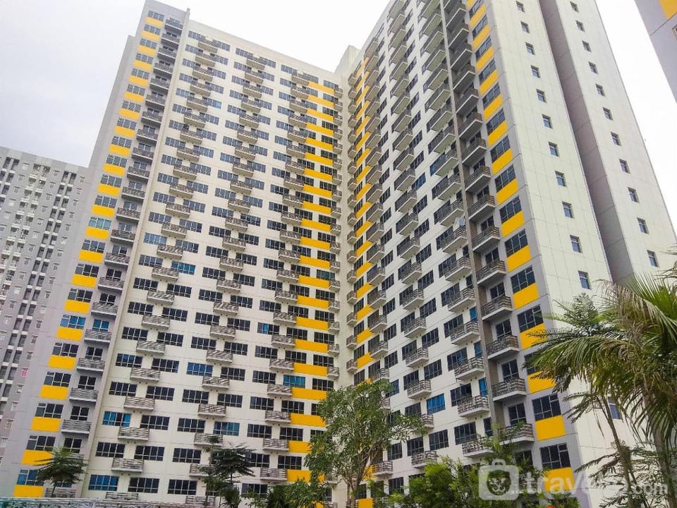 Studio Apt at Springlake Summarecon By Travelio Apartment in West Java