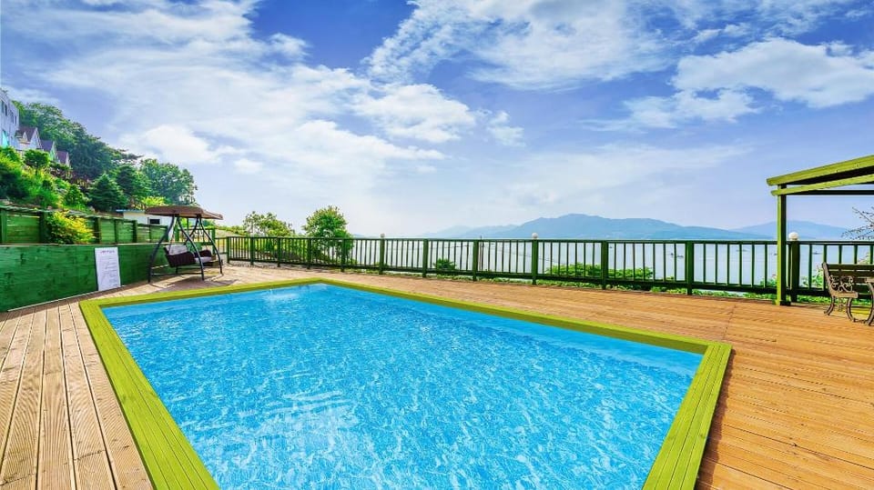 Ganghwa Ora Dokchae Pension Bed and Breakfast in Gyeonggi-do