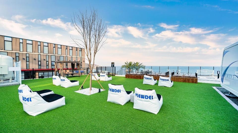 Gyeongju Viewdel Caravan Pension Bed and Breakfast in South Korea