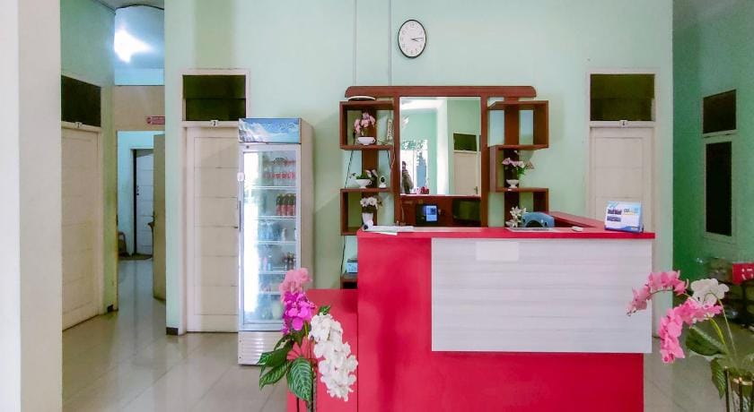 Capital O 90709 Djati Guest House Hotel in Indonesia
