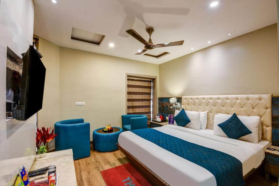 The IVY Grand Hotel - 5 Minutes from Connaught Place and New Delhi Railway Station With Free Secured Parking Hotel in New Delhi