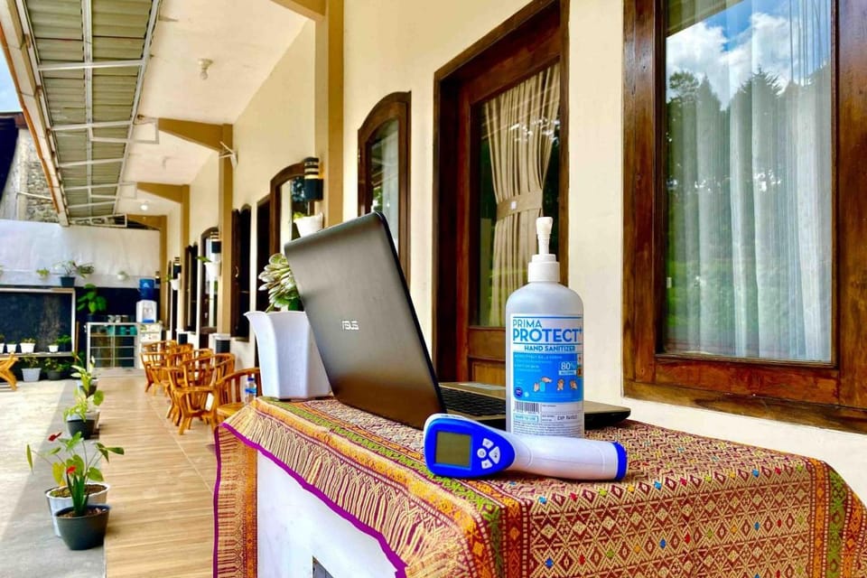Homestay Banteng Adventure Dieng Mitra RedDoorz Hotel in Indonesia