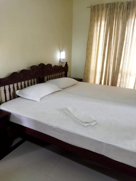 Sree Mookambika Beach Resort Hotel in Kerala