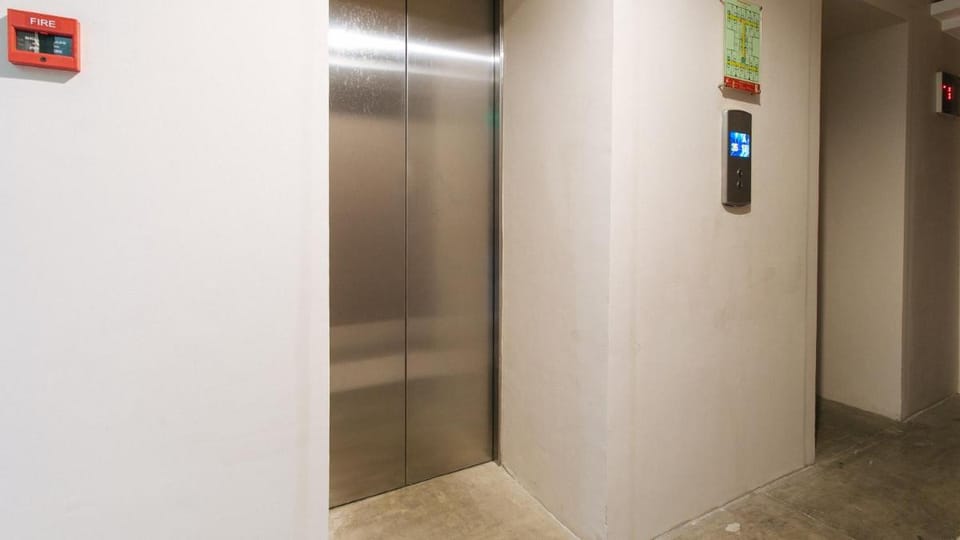 Eimys Place at Urban Deca Mandaluyong by RedDoorz Hotel in Mandaluyong