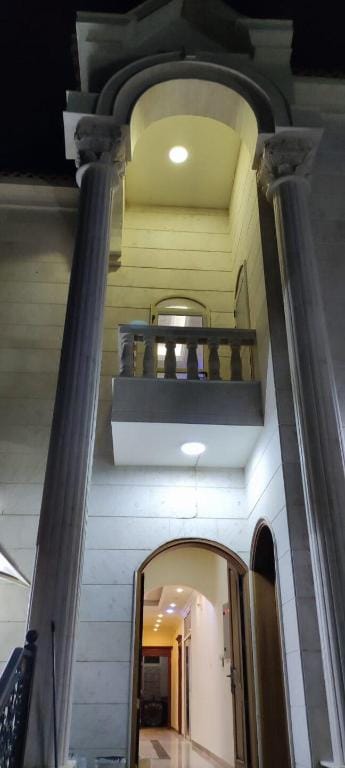 Cheerful 5 Bed room Villa with Pool Villa in Ajman