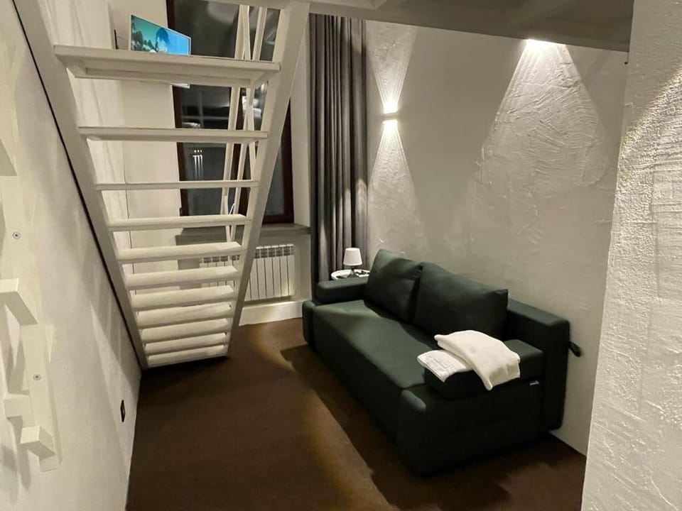 Lift Hotel Boutique - Derybasivska №12 Vacation rental in Odessa
