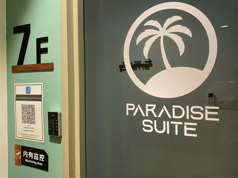 Paradise Suite 704 @Sutera Avenue, Twin Single Bed Apartment in Kota Kinabalu