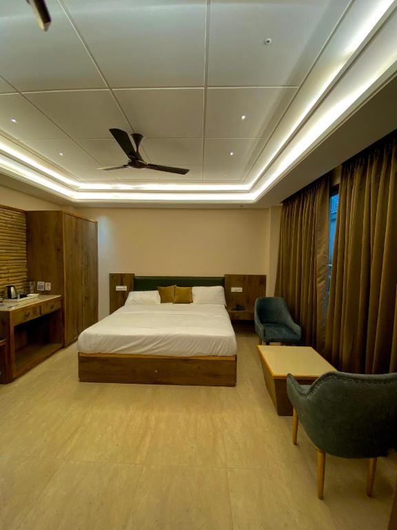 Westberry Deluxe room(no view) Villa in Shimla