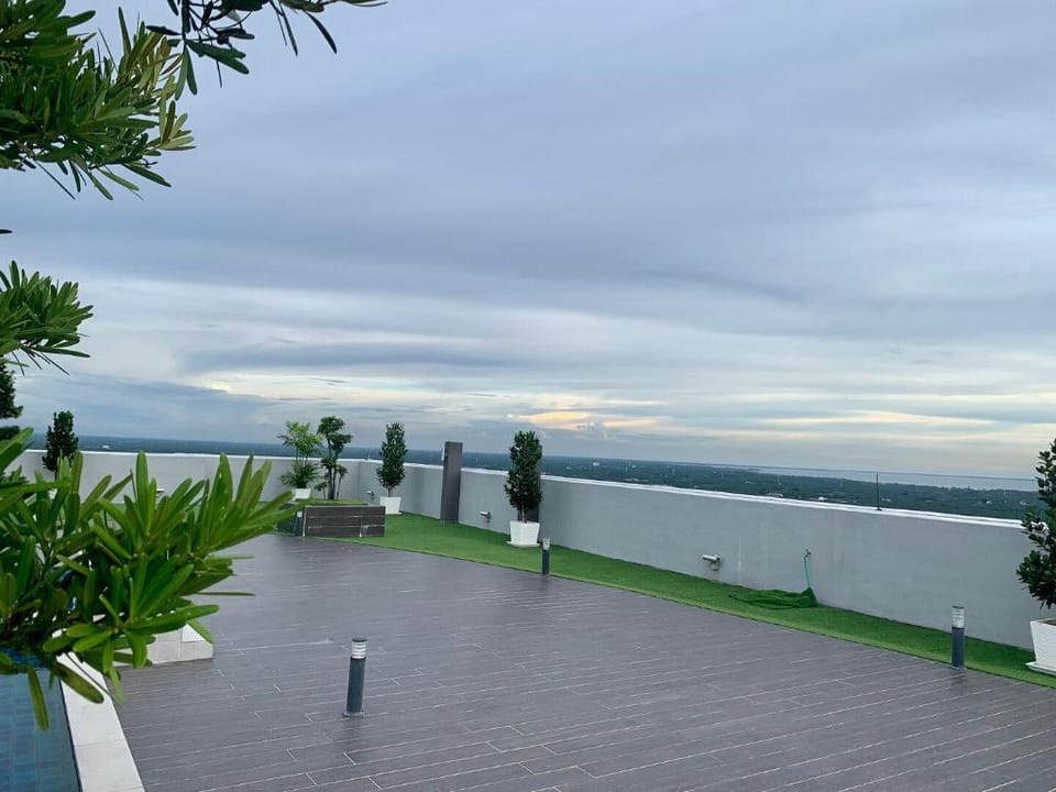The Venus - Spacious Wooden TOP Floor Apartment Apartment in Perak