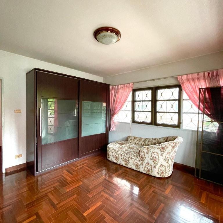 Entire Renovated and Spacious Residential Home Vacation rental in Bangkok