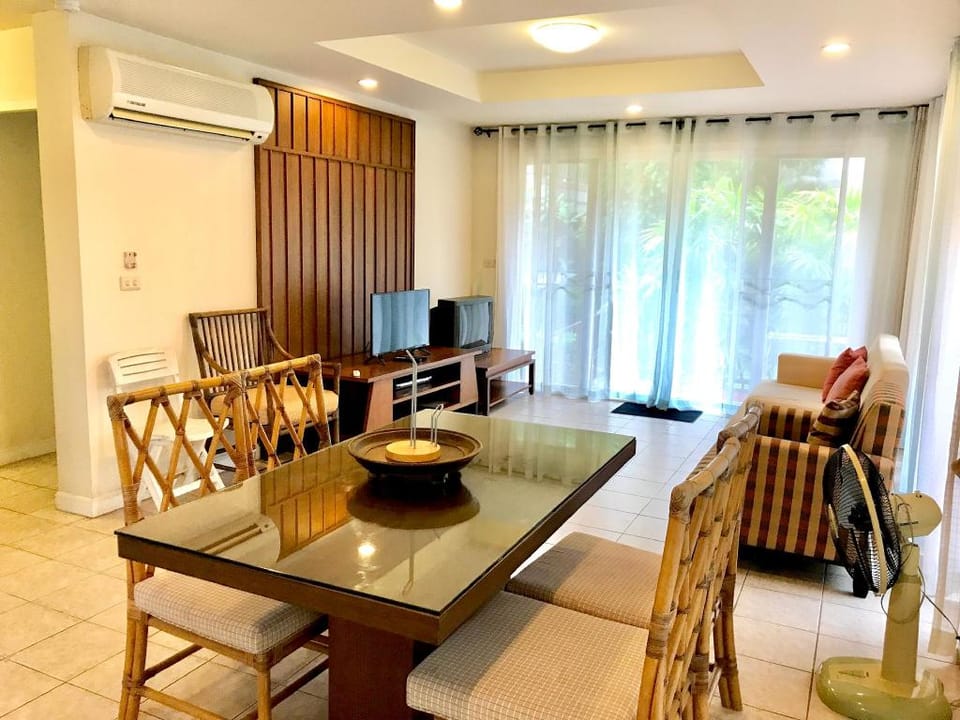 Baan Talay Samran relaxing with garden view (2 BR) Villa in Thailand